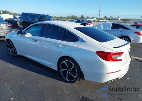 2021 Honda Accord Sport Special Edition z USA, uszkodzony, nr VIN 1HGCV1F44MA113613